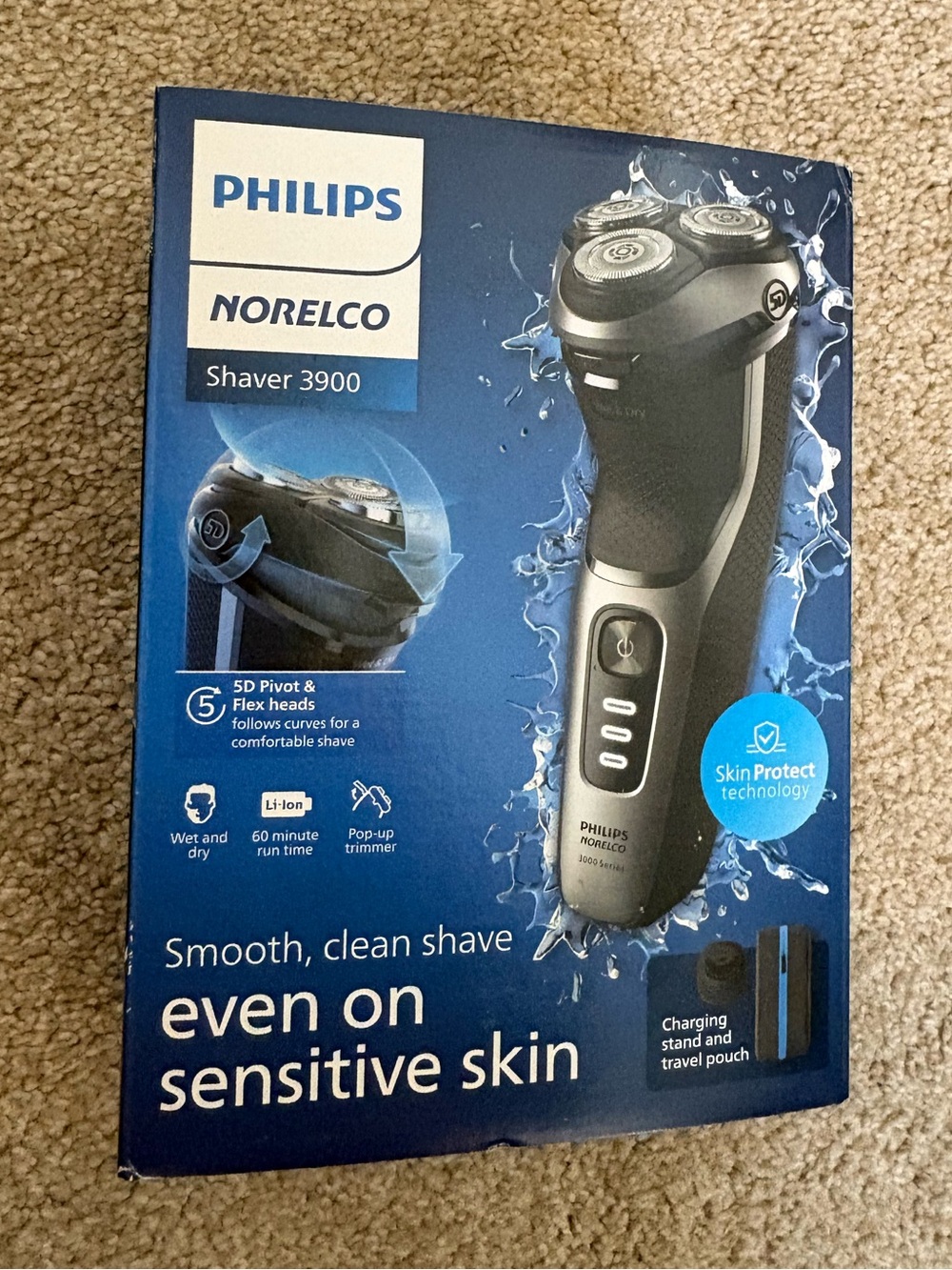 BRAND NEW Philips Norelco 3900 Electric Shaver